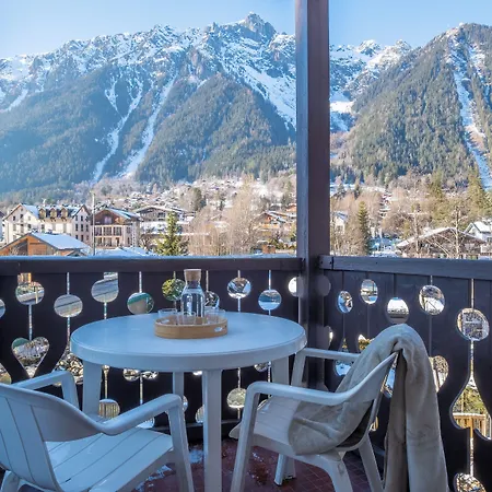 Pierre & La Riviere Apart-hotel