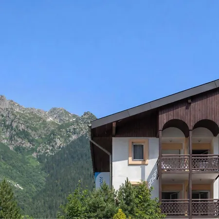 Pierre & La Riviere Aparthotel Chamonix
