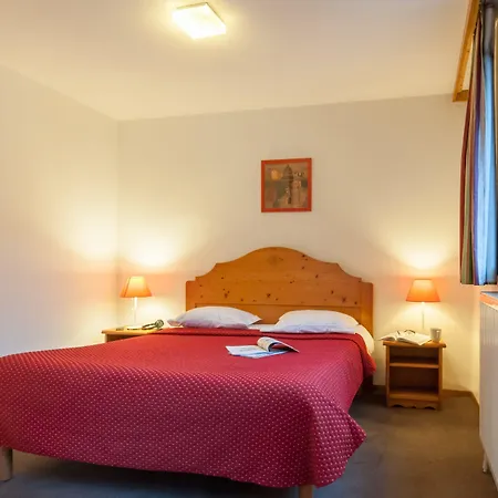 Pierre & La Riviere Hotel apartamentowy 3*