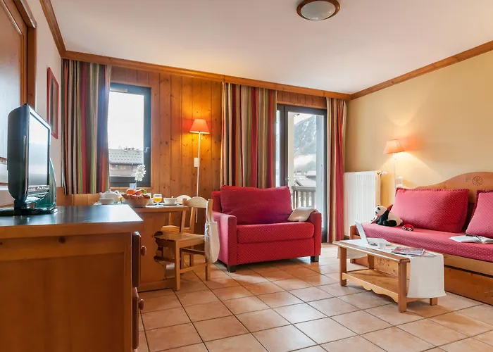 Pierre & La Riviere Hotel apartamentowy 3*